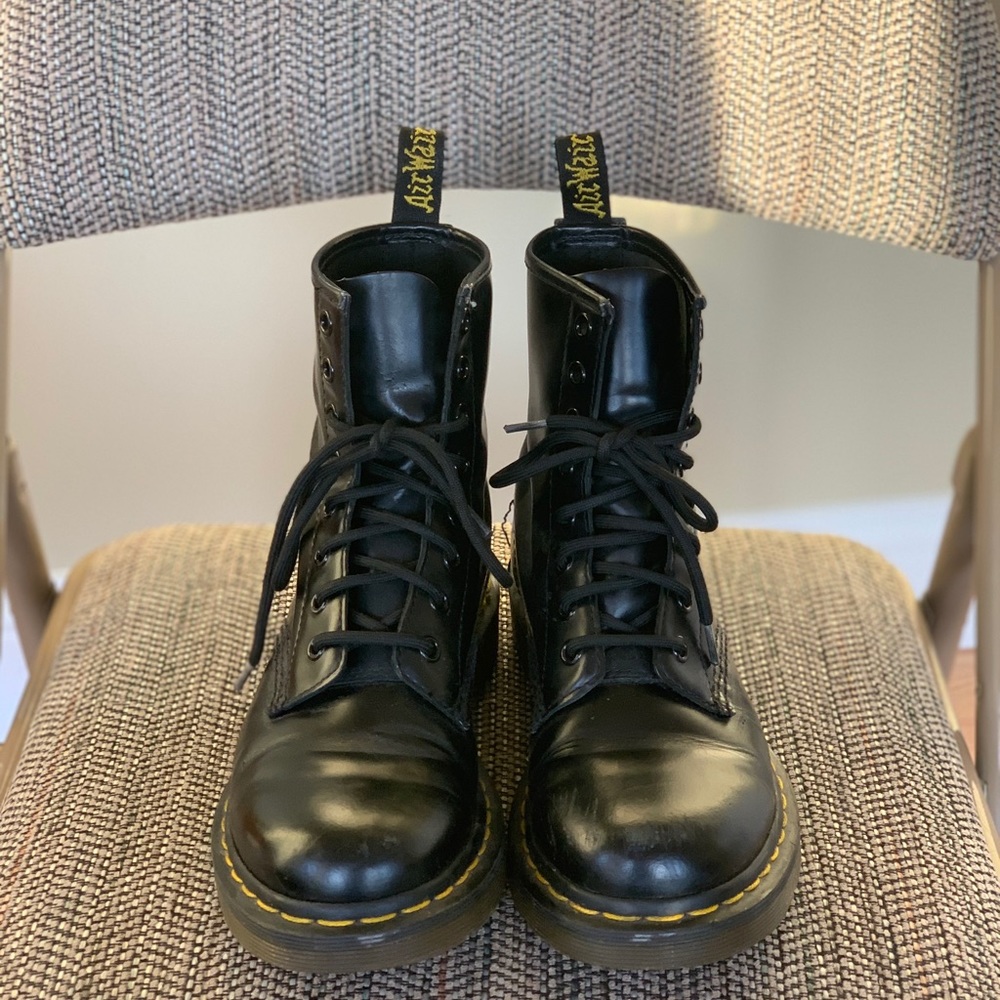 Dr Martens black originals with air cushion sole